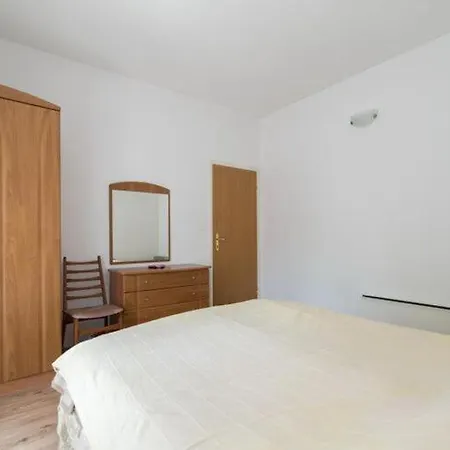 Apartment Alana - Two Bedroom With Terrace And Sea View - St Supetar